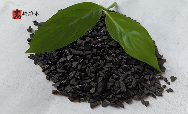 ����̿�ĵ�ֵӰ푃r(ji��)��|ˮ̎������̿�V�ϣ��������ߵ�ֵҬ������ˮ���ԁ�ˮ�������U��̎�����������̿�F(xi��n)��(ch��ng)�D